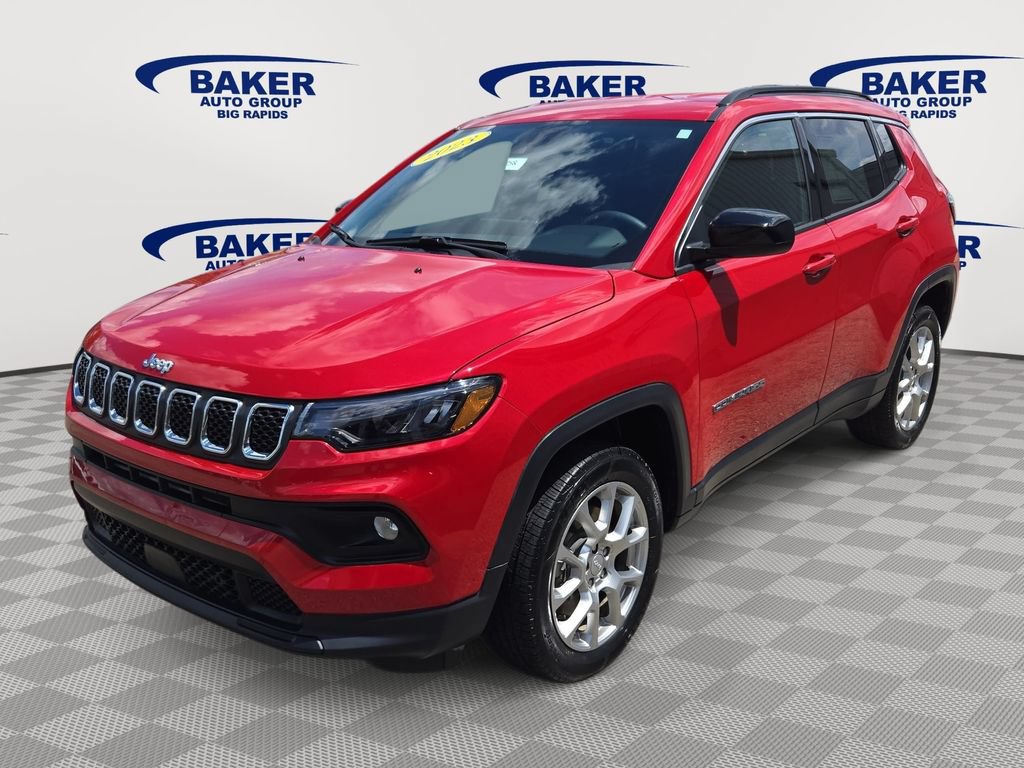 Used 2023 Jeep Compass Latitude AWD/4WD image 8