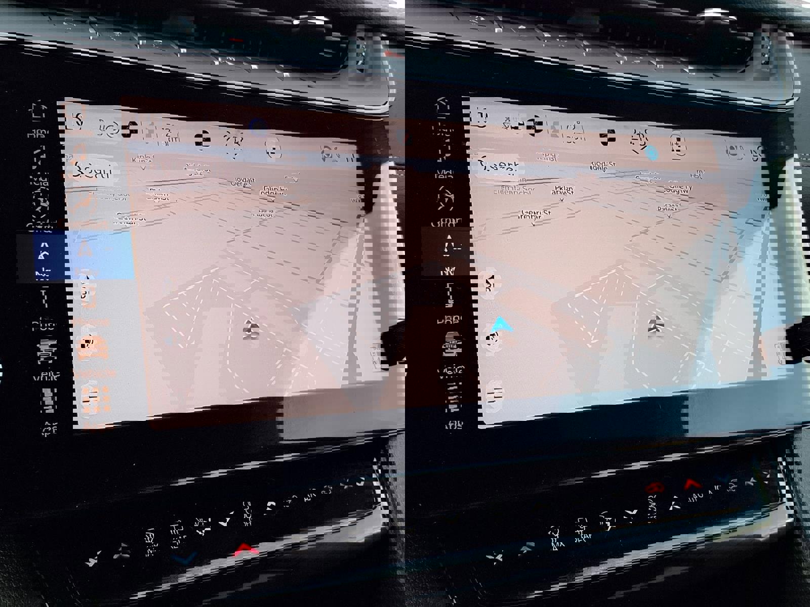 Used 2026 Jeep Grand Cherokee Limited w/ Limited Altitude Package AWD/4WD image 9