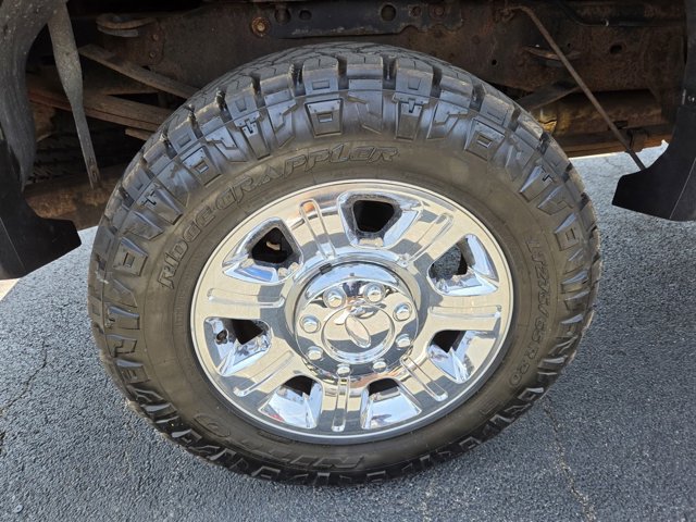 Used 2011 Ford F350 Lariat w/ Lariat Ultimate Pkg AWD/4WD image 42