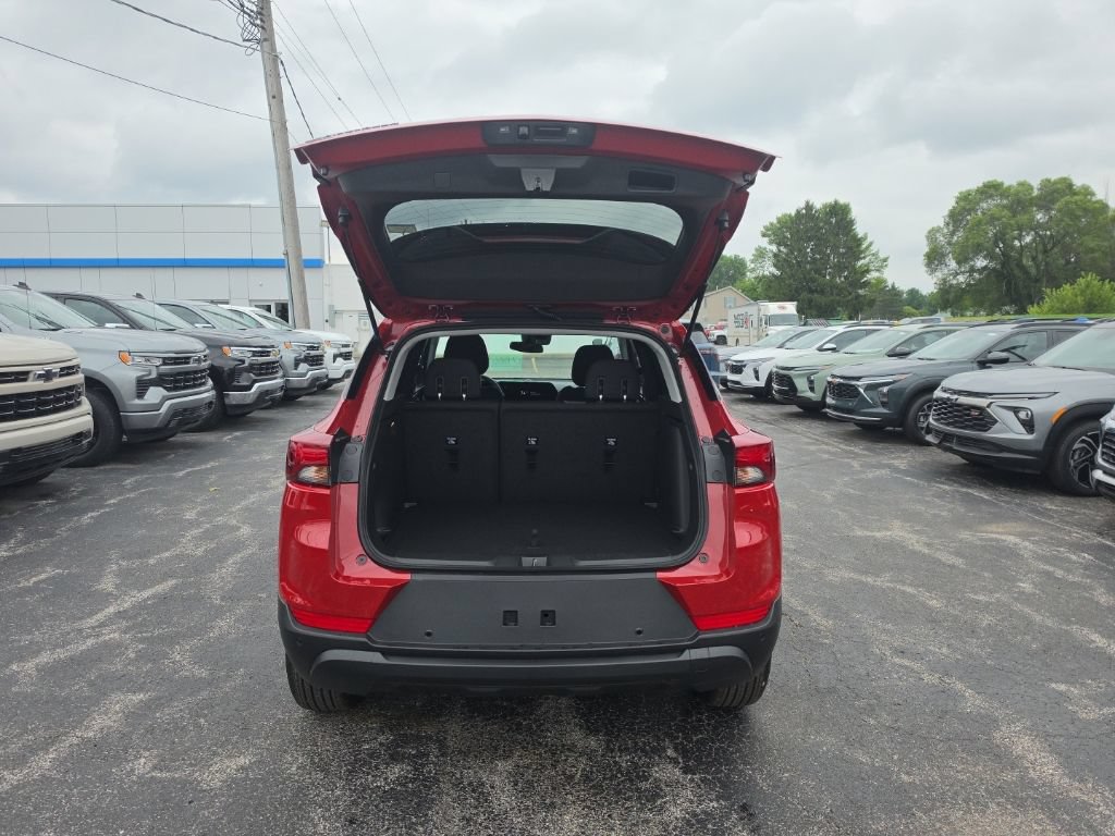 New 2026 Chevrolet TrailBlazer LS w/ LS Convenience Package FWD image 8