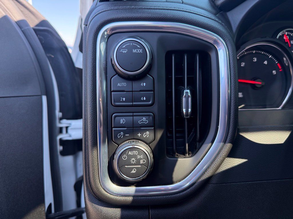 Used 2021 Chevrolet Silverado 2500 LTZ w/ LTZ Convenience Package AWD/4WD image 8