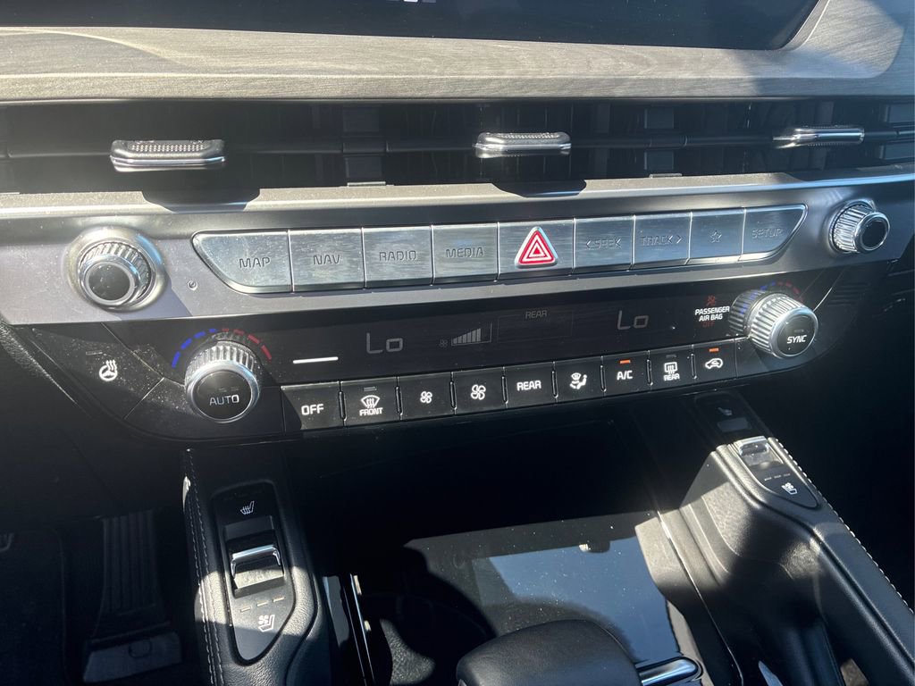 Used 2023 Kia Telluride EX X-Line AWD/4WD image 38