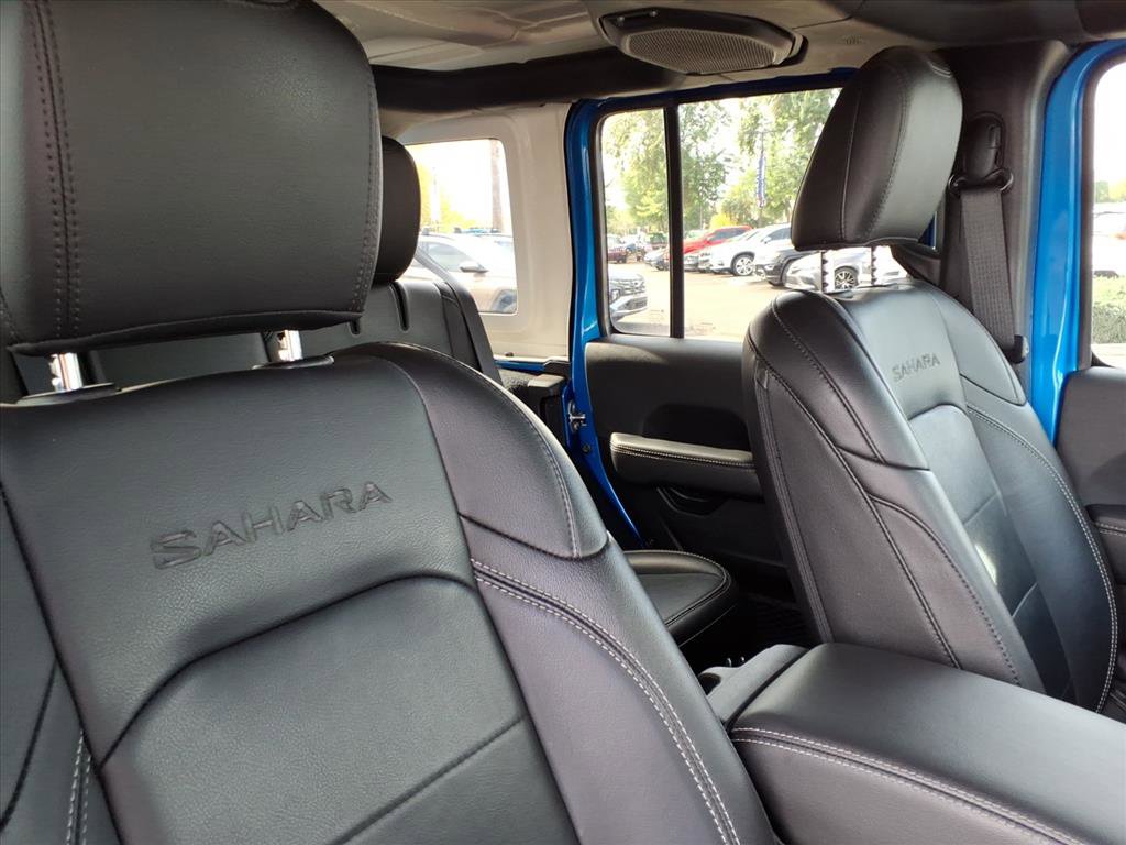 Used 2021 Jeep Wrangler Unlimited Sahara w/ Cold Weather Group image 12