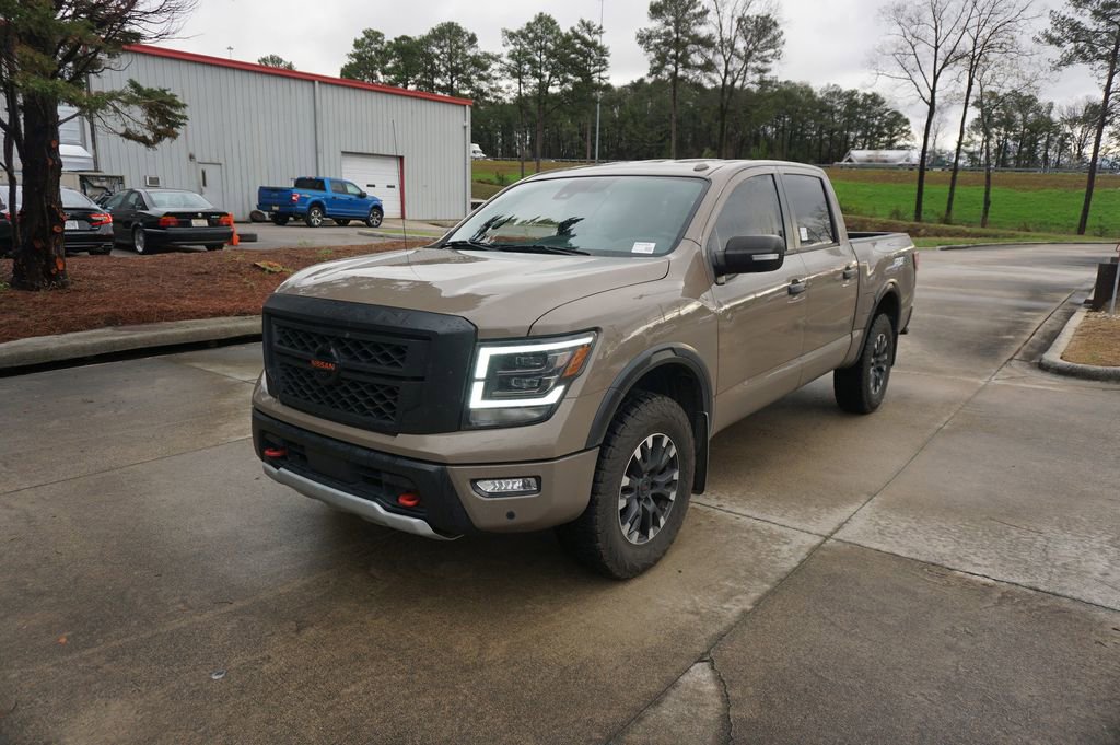Used 2021 Nissan Titan PRO-4X w/ Pro-4x Convenience Package image 25