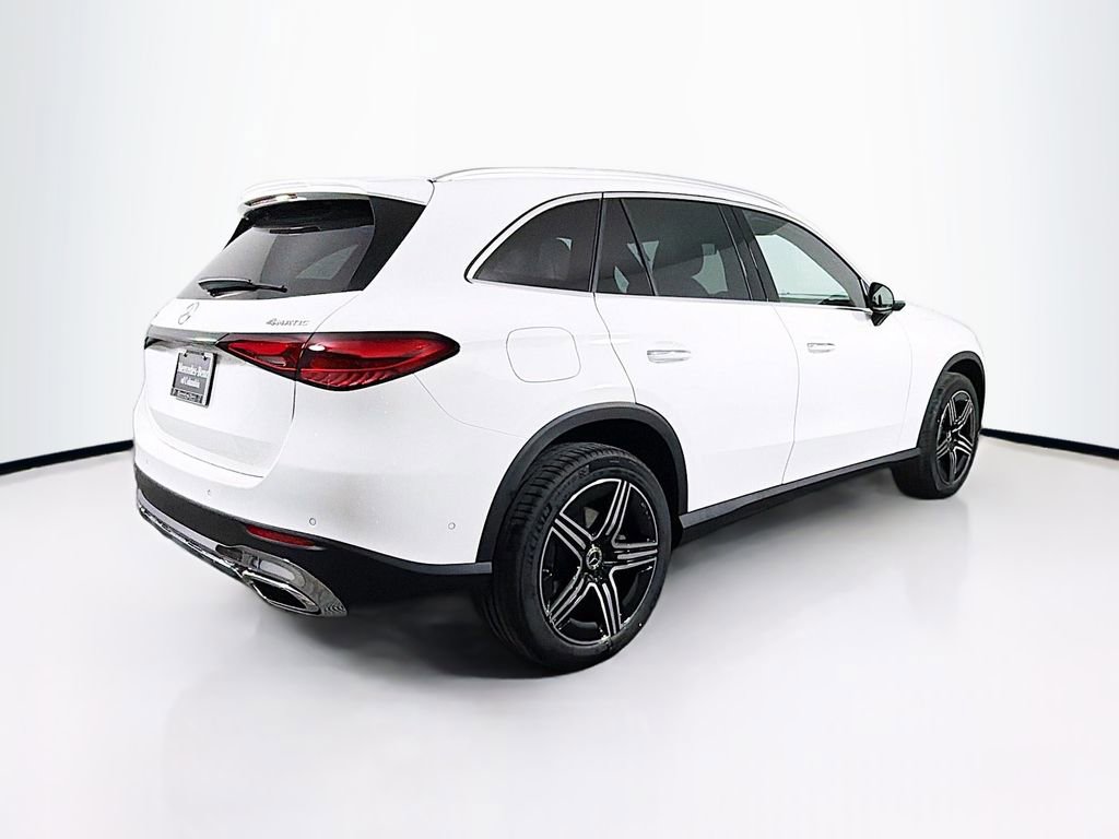 Used 2026 Mercedes-Benz GLC 300 4MATIC image 7
