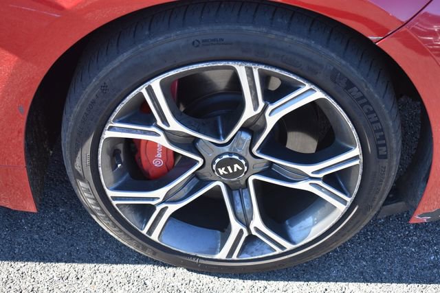 Used 2018 Kia Stinger GT2 AWD/4WD image 11