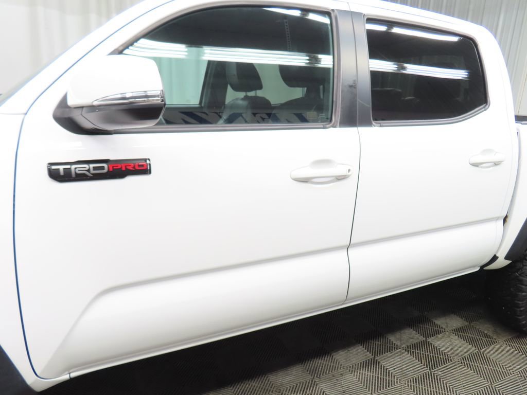 Used 2017 Toyota Tacoma TRD Pro image 34
