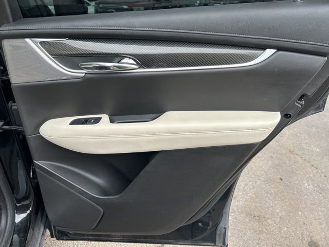 Used 2020 Cadillac XT6 Sport image 39