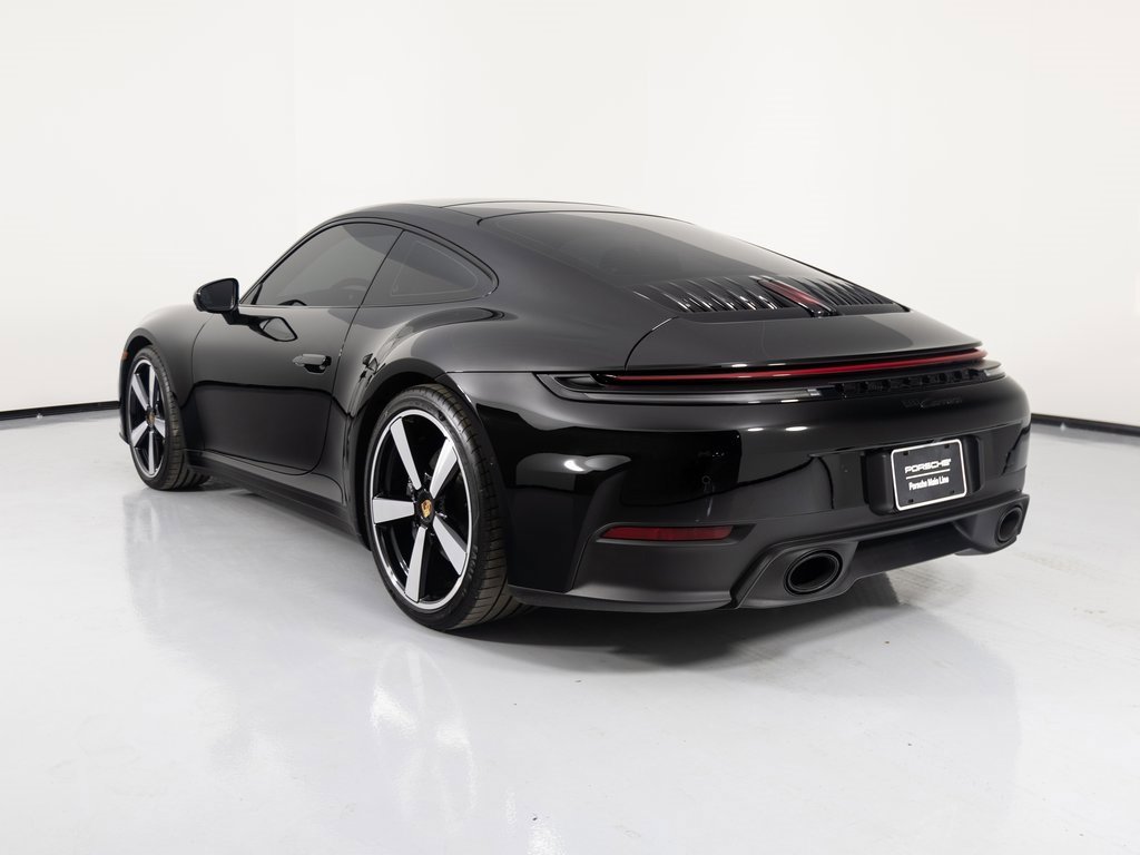 Certified 2025 Porsche 911 Carrera image 3