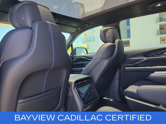 Certified 2025 Cadillac Escalade IQ Sport 1 w/ LPO, Premium Carpet Package AWD/4WD image 17