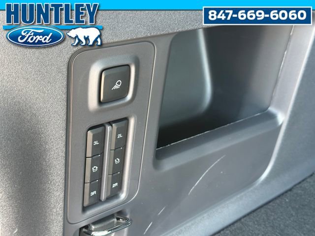 Used 2025 Ford Expedition Max Platinum w/ Stealth Appearance Package image 15