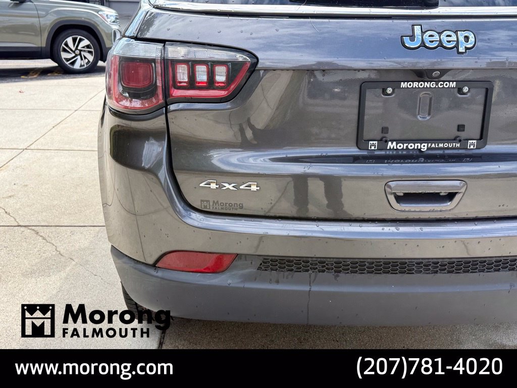 Used 2019 Jeep Compass Latitude w/ Cold Weather Group AWD/4WD image 15