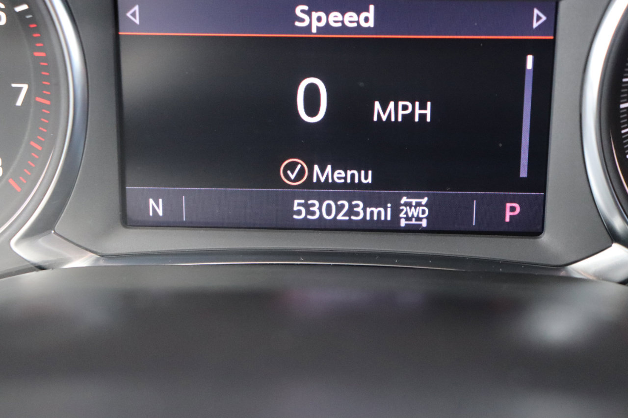 Used 2023 GMC Acadia SLT image 28