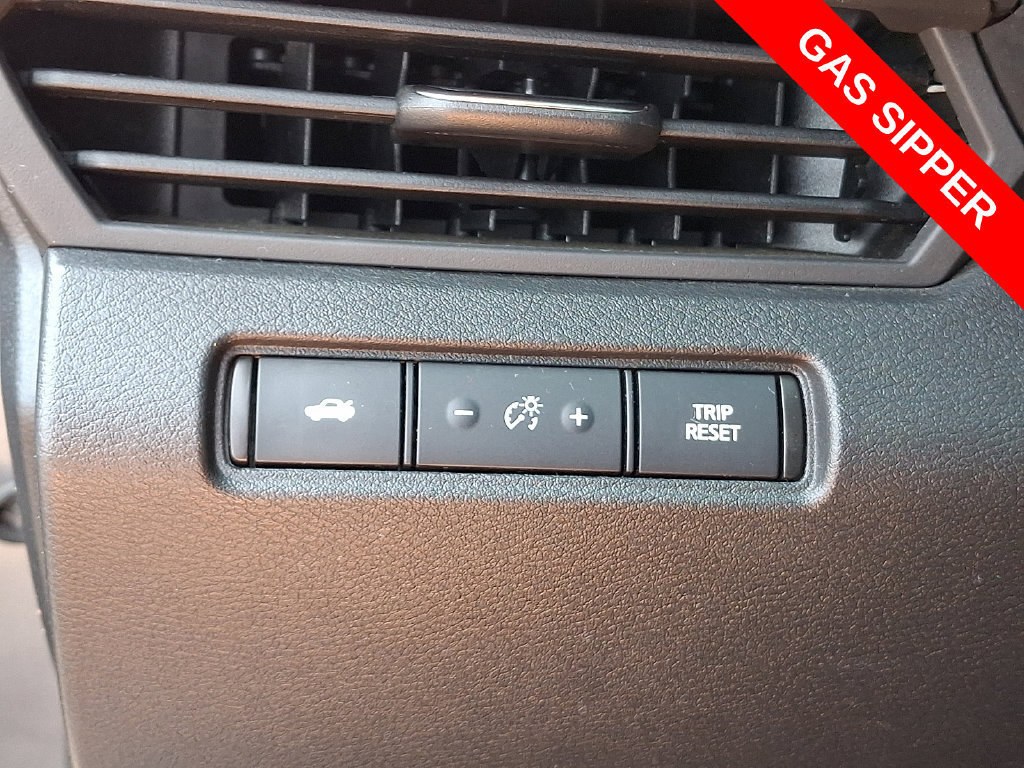 Used 2021 Nissan Altima 2.5 SR w/ SR Premium Package FWD image 24