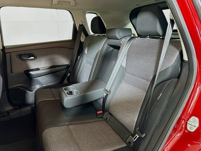 Used 2023 Nissan Rogue SV AWD/4WD image 21