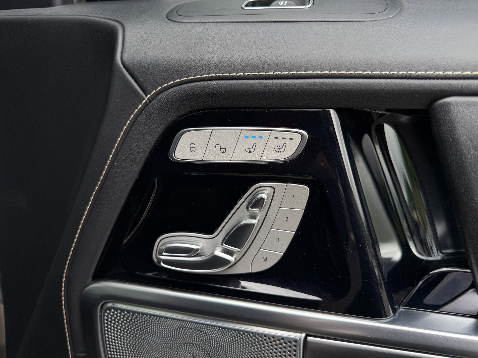 Used 2020 Mercedes-Benz G 550 image 19