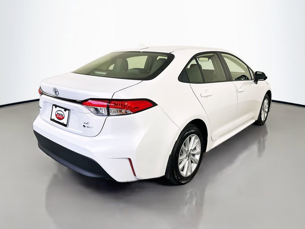 Certified 2026 Toyota Corolla LE w/ LE Premium Package FWD image 5