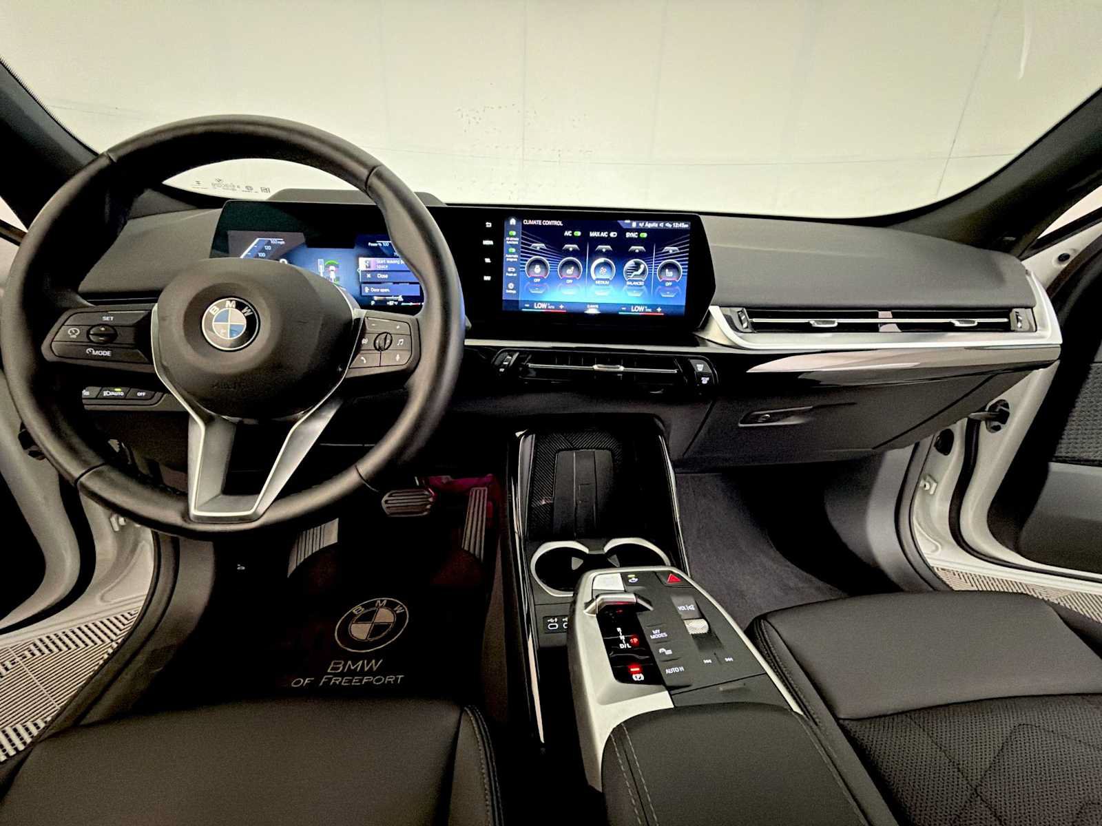 Used 2023 BMW X1 xDrive28i w/ Premium Package AWD/4WD image 17