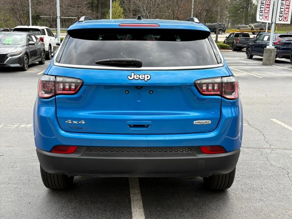 Used 2024 Jeep Compass Latitude image 6