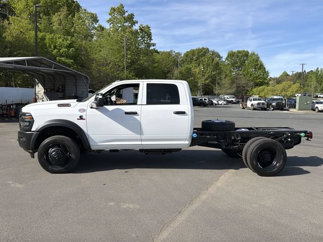 New 2026 RAM 5500 Tradesman AWD/4WD image 10