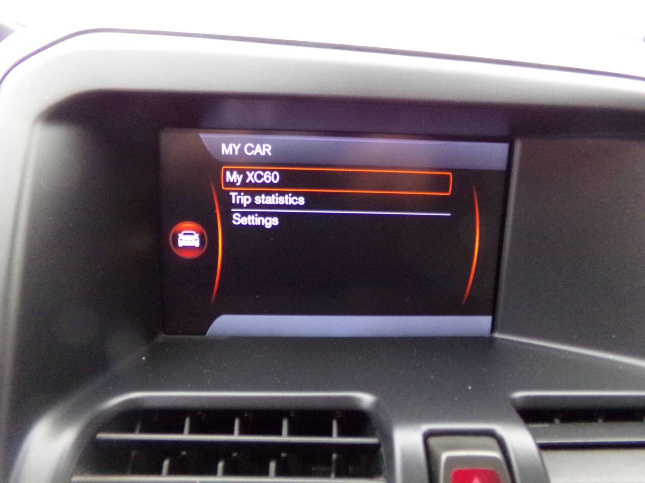 Used 2013 Volvo XC60 3.2 FWD image 22