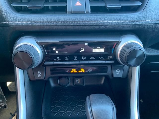 Used 2024 Toyota RAV4 LE image 24