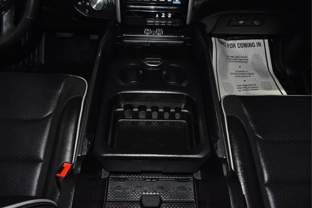 Used 2025 RAM 1500 Laramie w/ Sport Appearance Package AWD/4WD image 24