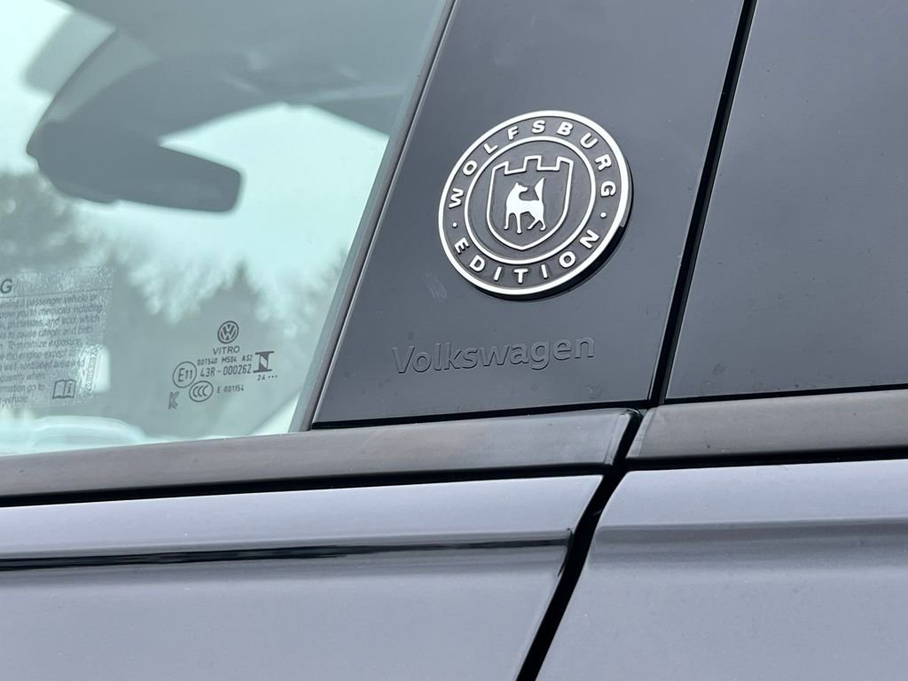 Used 2024 Volkswagen Tiguan Wolfsburg Edition image 7