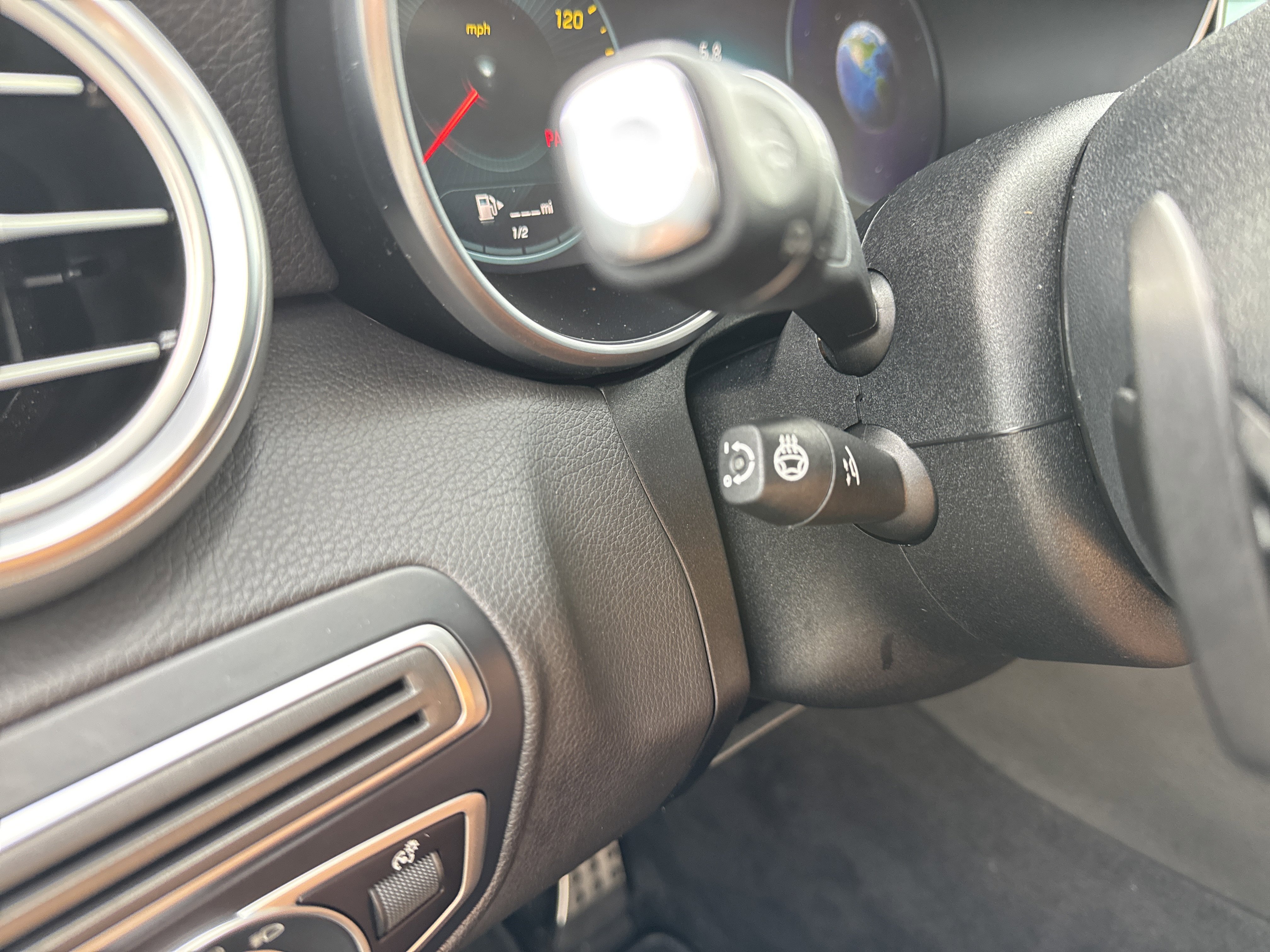 Certified 2023 Mercedes-Benz C 300 4MATIC Coupe image 17