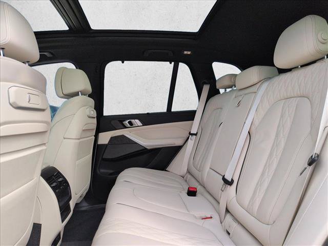 Used 2024 BMW X5 xDrive40i w/ Executive Package AWD/4WD image 20