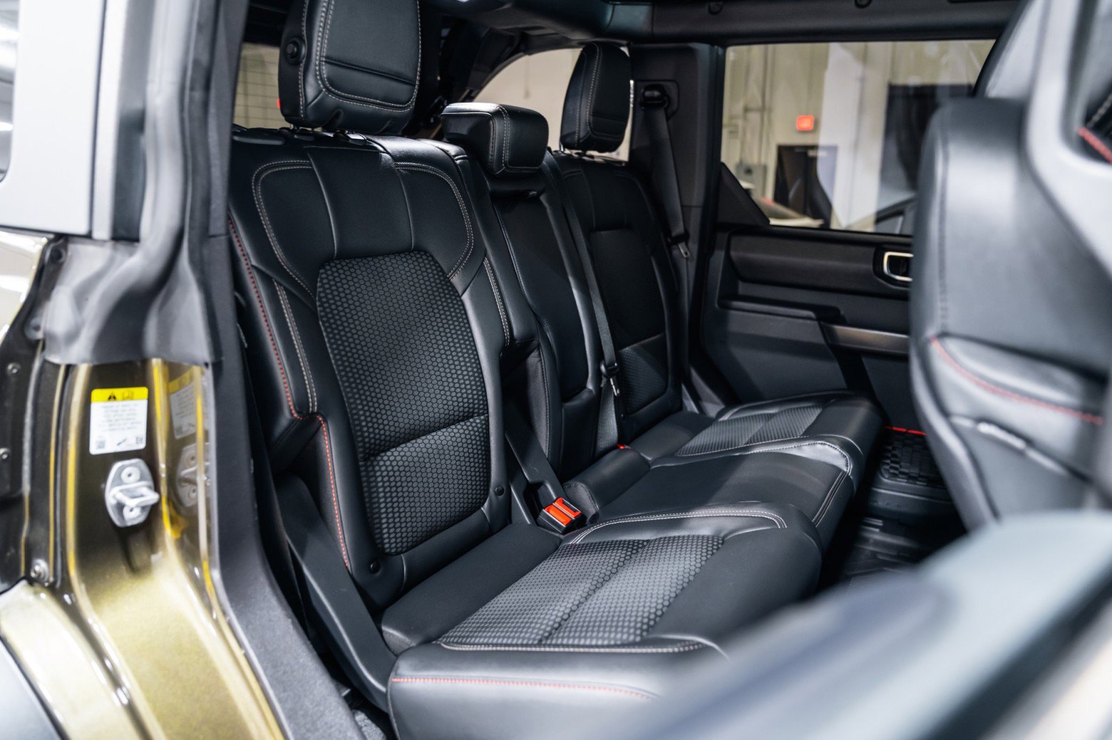 Used 2024 Ford Bronco Raptor w/ Interior Carbon Fiber Pack 6 image 44