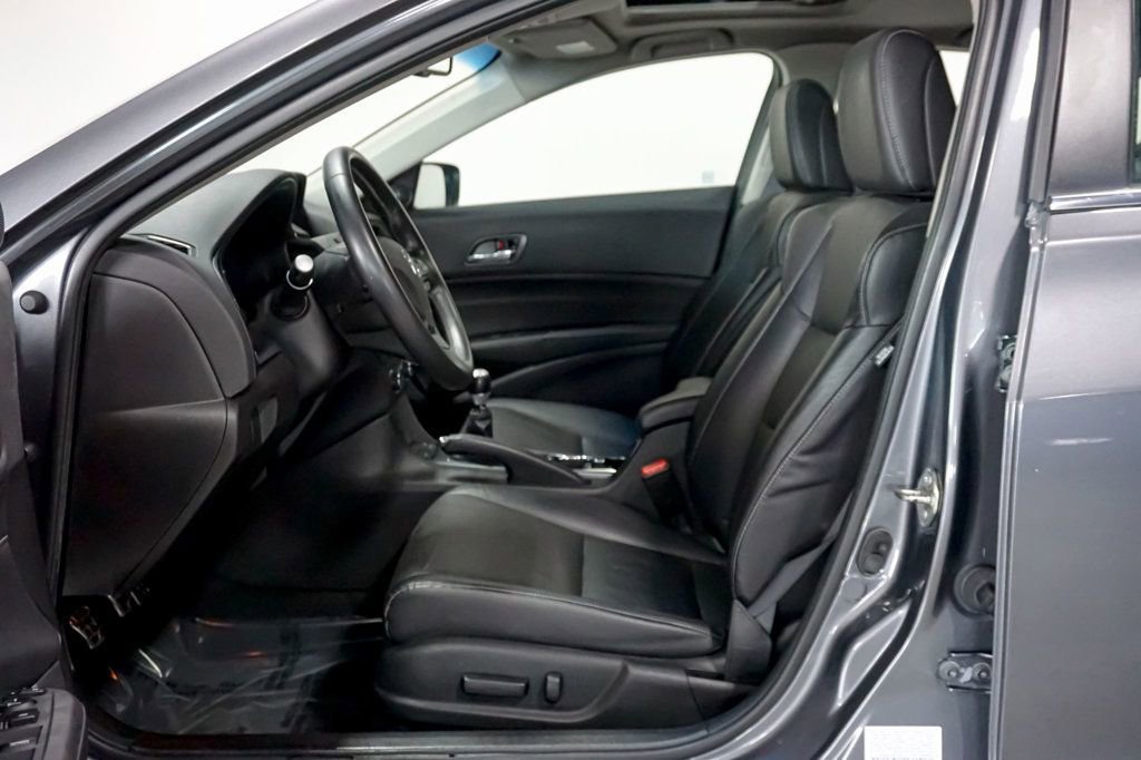 Used 2014 Acura ILX w/ Premium Package FWD image 8