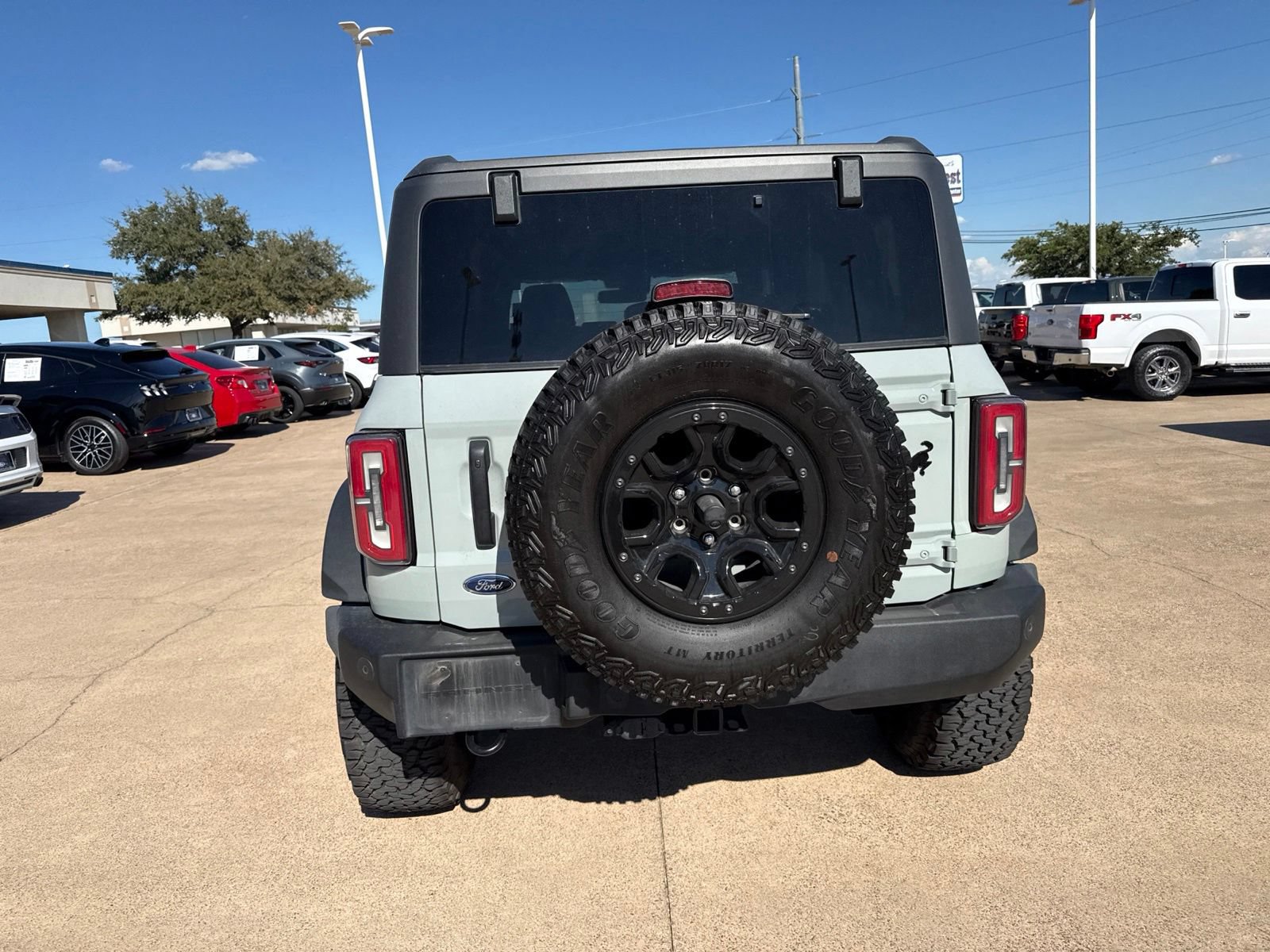 Used 2023 Ford Bronco Wildtrak AWD/4WD image 6