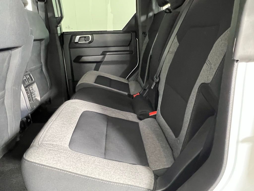 Used 2025 Ford Bronco Big Bend image 27
