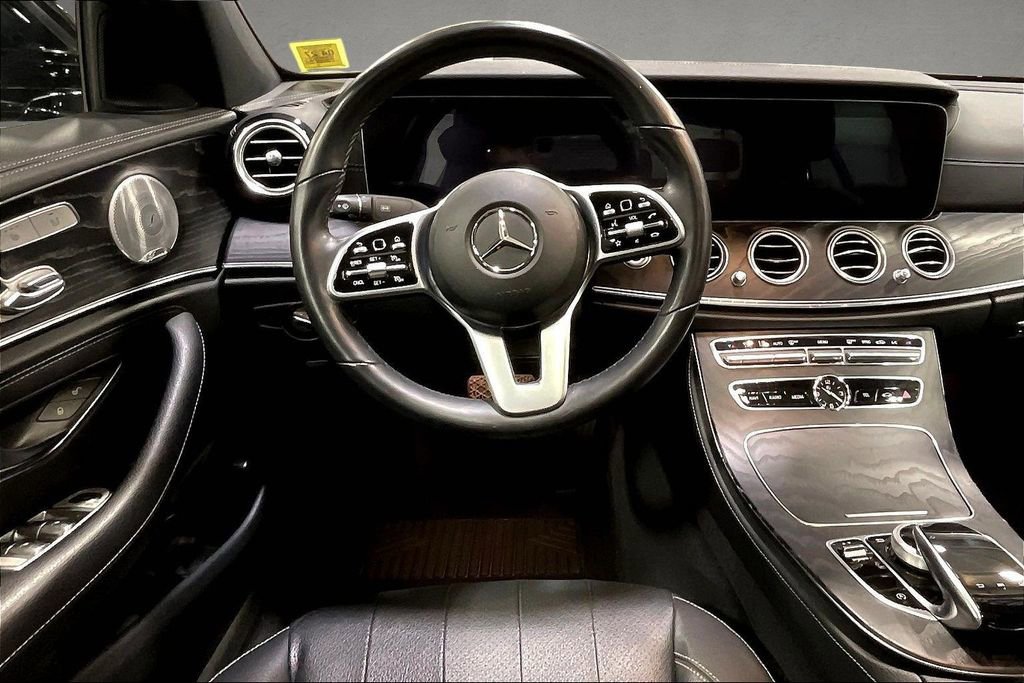 Used 2020 Mercedes-Benz E 350 4MATIC Sedan image 8