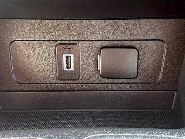 Certified 2018 Ford Escape SEL AWD/4WD image 25