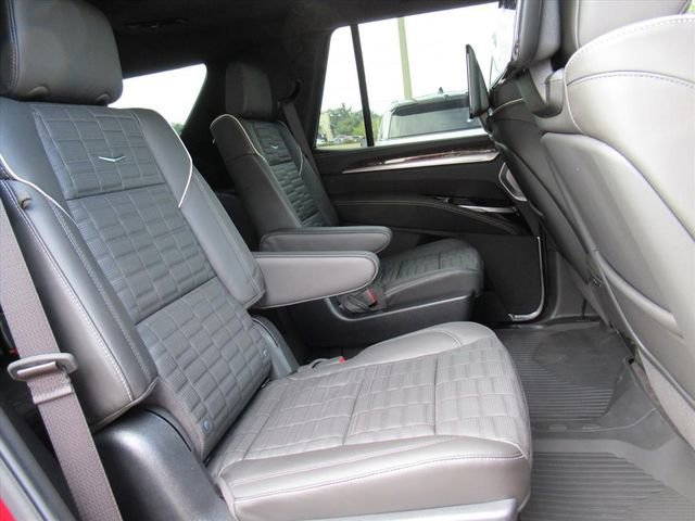 Certified 2026 Cadillac Escalade Platinum Sport w/ LPO, ONYX Package image 34