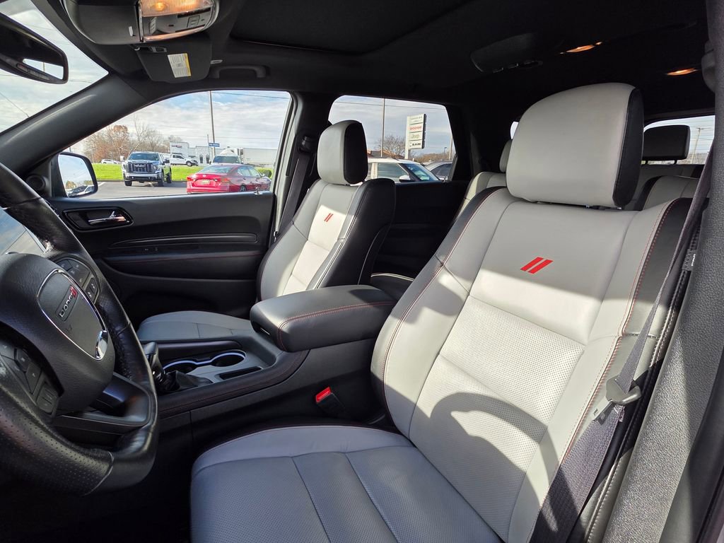 Used 2024 Dodge Durango GT image 9