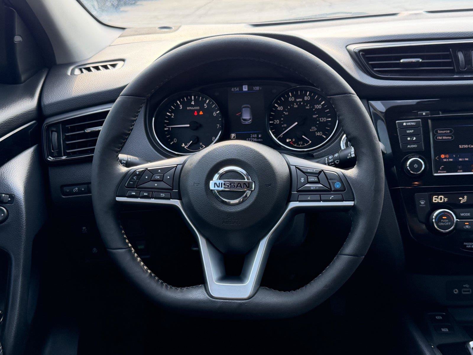 Used 2022 Nissan Rogue Sport SL AWD/4WD image 20
