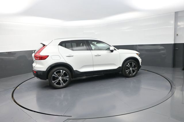 Used 2020 Volvo XC40 T4 Inscription w/ Protection Package Premier FWD image 14