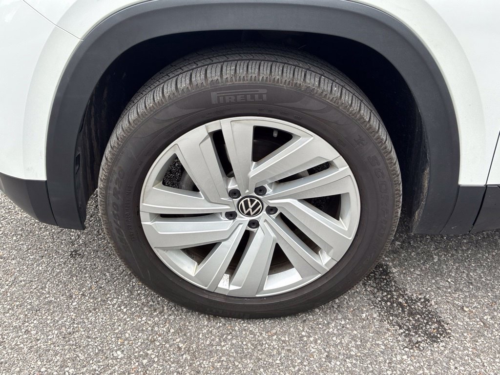 Used 2020 Volkswagen Atlas Cross Sport SE w/ Panoramic Sunroof Package AWD/4WD image 42