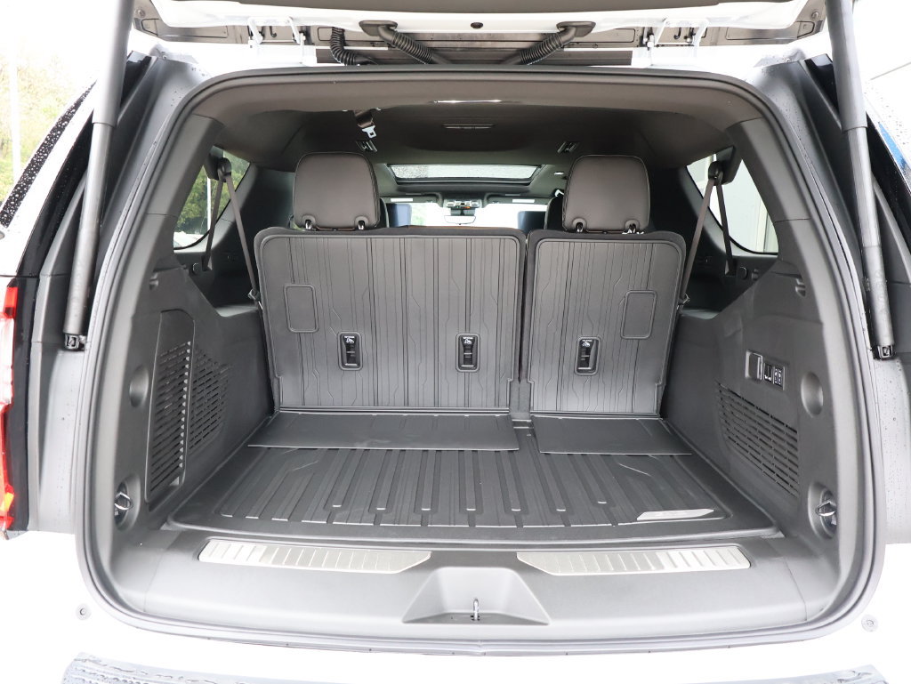 New 2026 GMC Yukon XL Denali Ultimate w/ LPO, Floor Liner Package AWD/4WD image 36