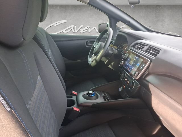 Used 2025 Nissan Leaf S FWD image 30