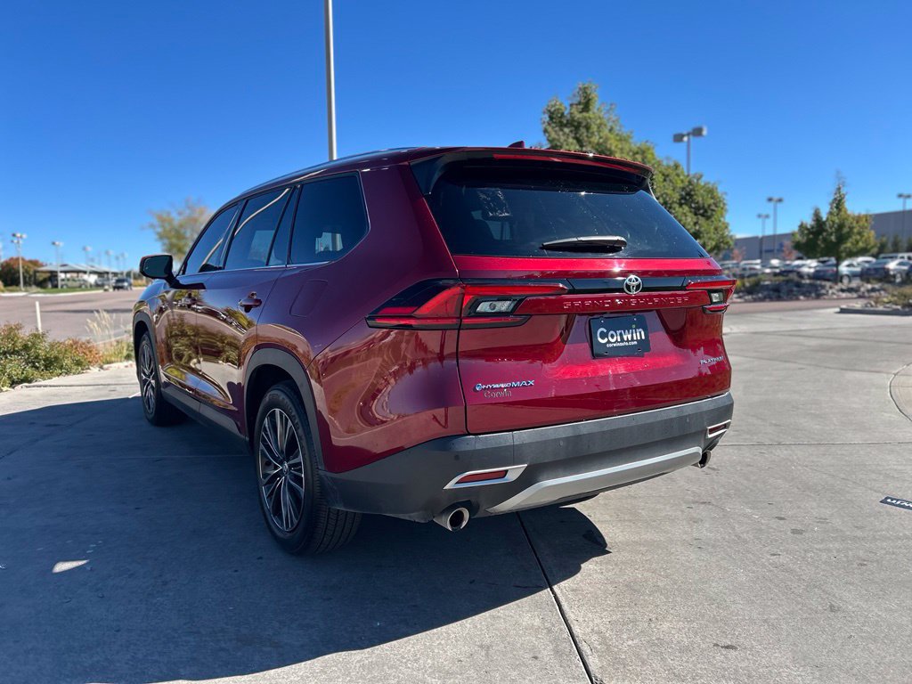 Used 2025 Toyota Grand Highlander AWD Hybrid image 6