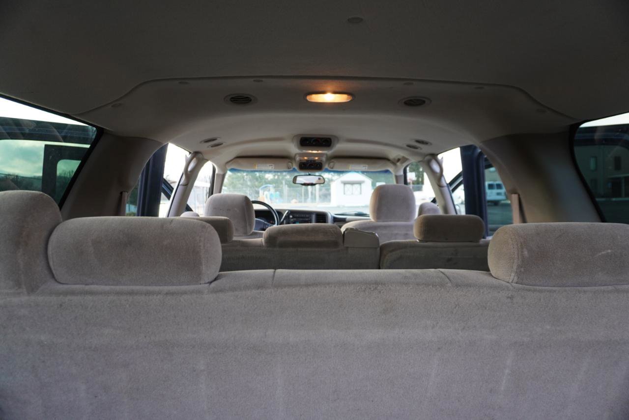 Used 2003 Chevrolet Suburban LS w/ LS Preferred Equipment Group image 31
