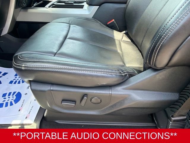 Used 2020 Ford F350 Lariat w/ Lariat Ultimate Package AWD/4WD image 15