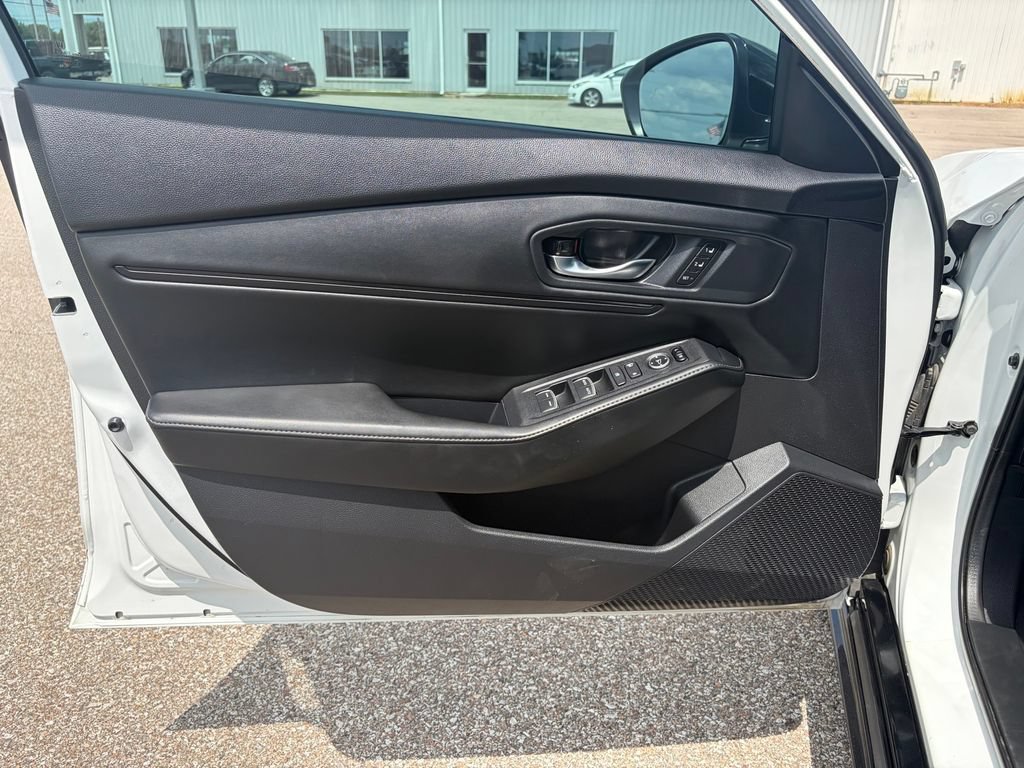 Used 2023 Honda Accord Sport image 10