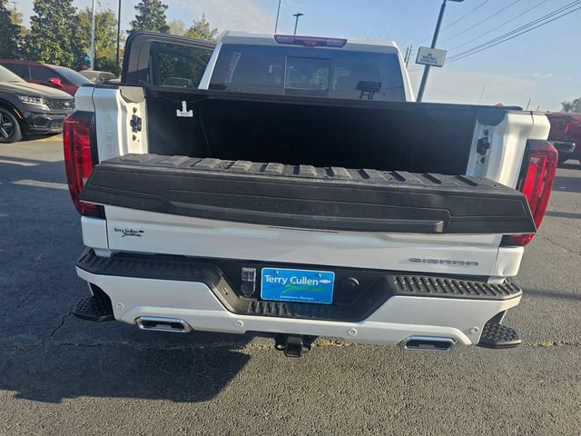 Used 2025 GMC Sierra 1500 Denali AWD/4WD image 14