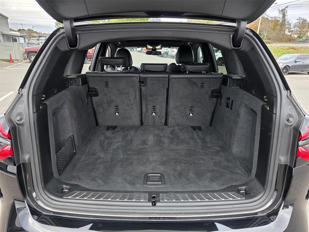 Used 2023 BMW X3 M40i w/ Parking Assistance Package image 10