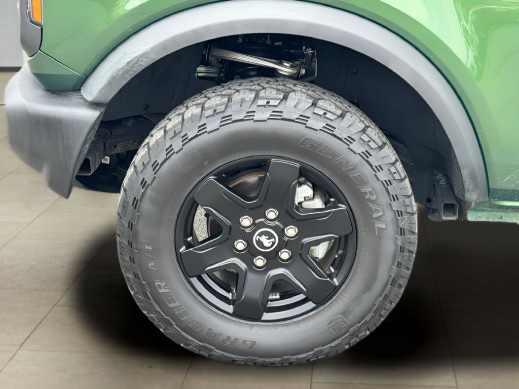 Used 2023 Ford Bronco Black Diamond AWD/4WD image 31